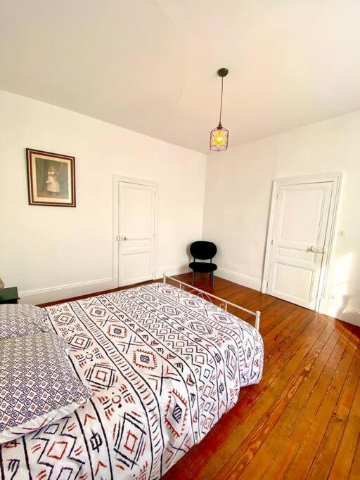 Demeure St Martin Villa Виерзон Екстериор снимка