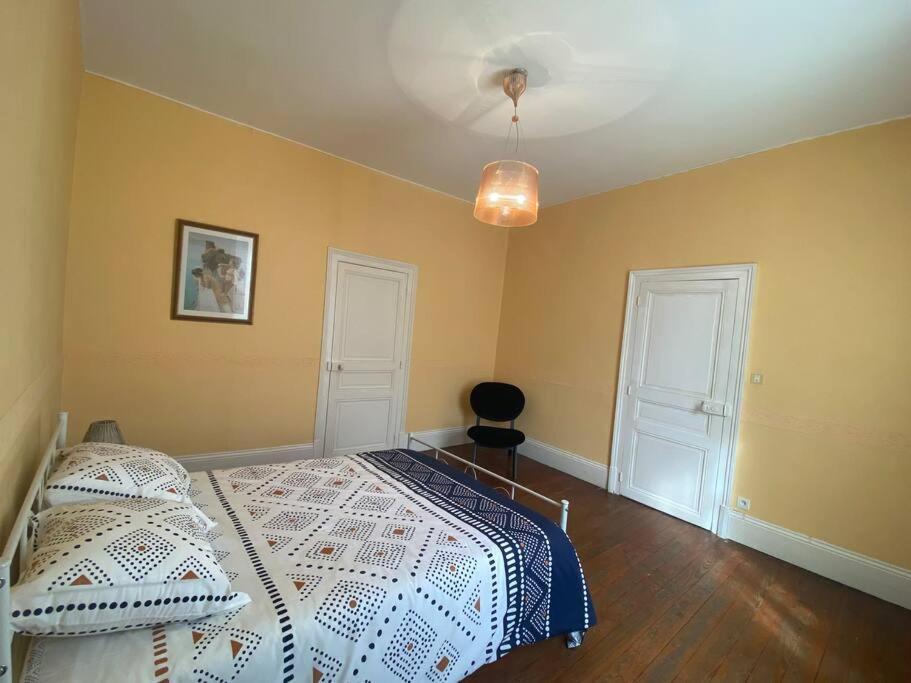 Demeure St Martin Villa Виерзон Екстериор снимка