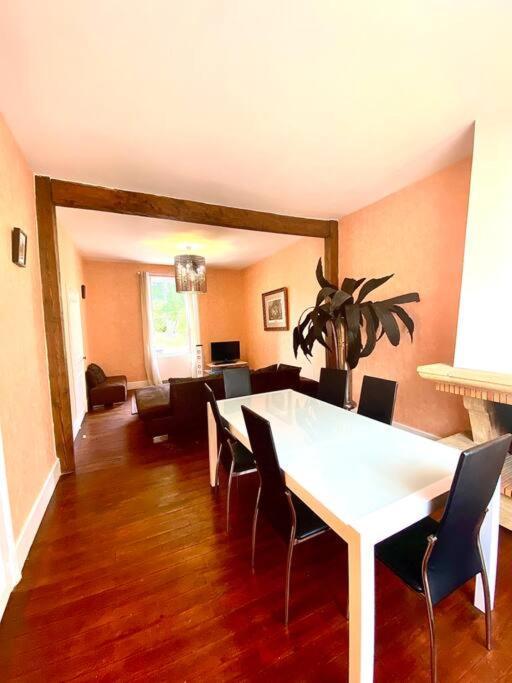 Demeure St Martin Villa Виерзон Екстериор снимка