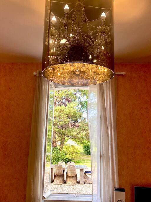Demeure St Martin Villa Виерзон Екстериор снимка